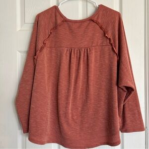 Women's Rust Long Sleeve Top, Size XL, Rounded Bottom, Ruffles
